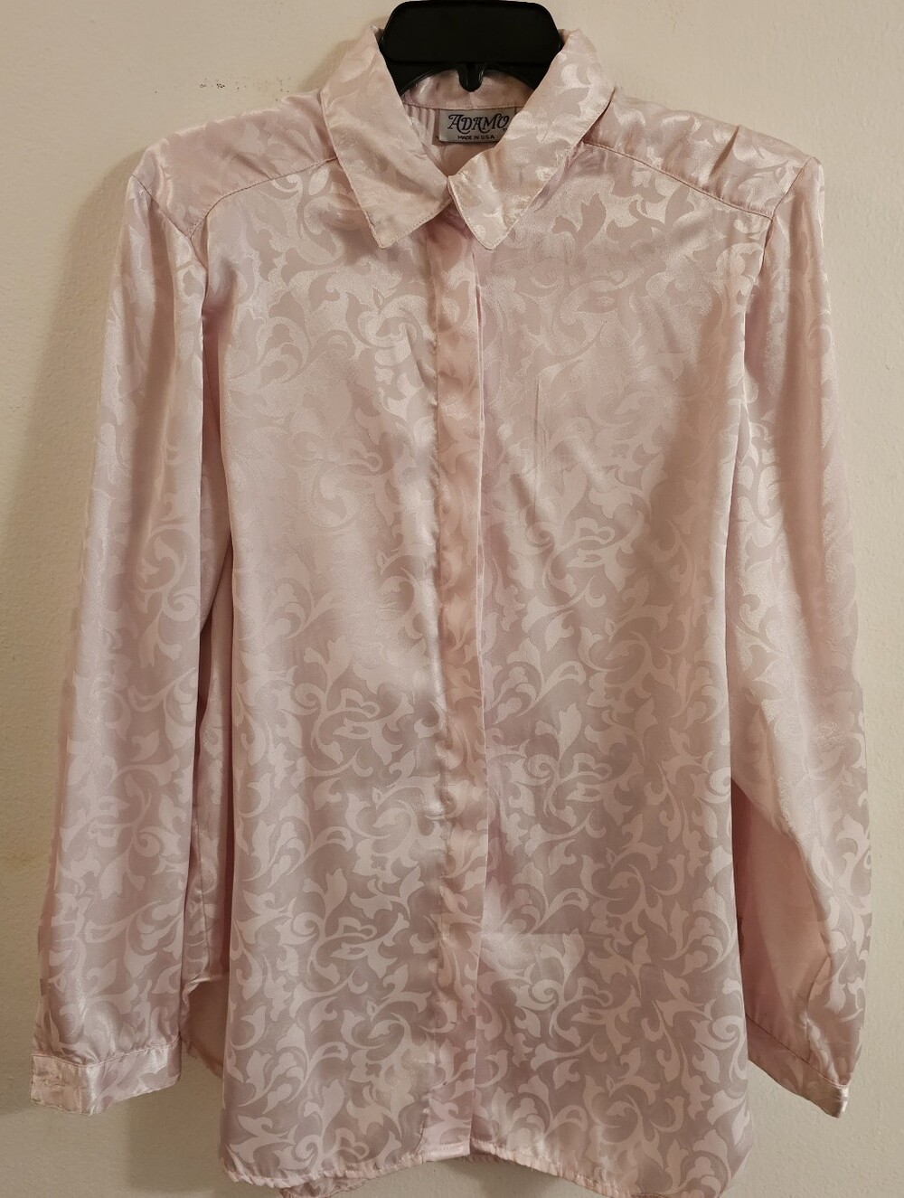 ADAMO - Pink Satin Jacquard Button-Up Blouse
